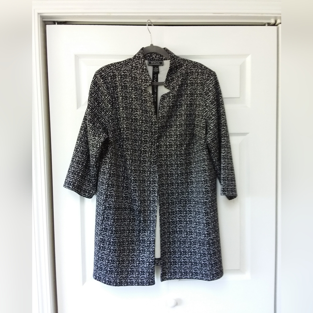 Women's NYCC Black and White Jacket Size 1X